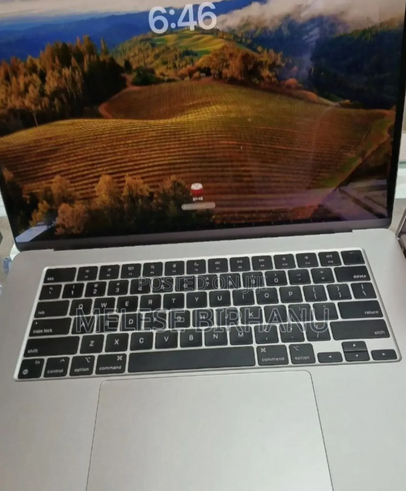 New Laptop Apple MacBook Air 2022 M2 8GB Apple M2 SSD 512GB