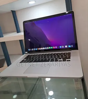 New Laptop Apple MacBook Air 2015 16GB Intel Core I7 SSD 256GB