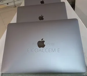 New Laptop Apple MacBook 8GB Intel Core I5 SSD 256GB