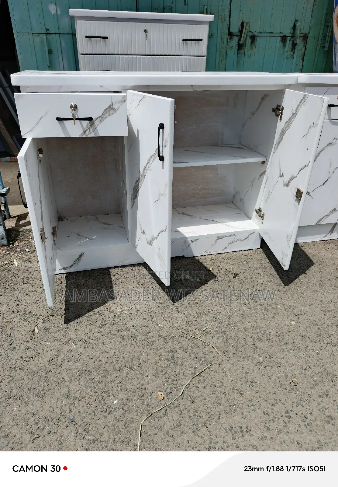 Kitchen Cabinet / ብፌ