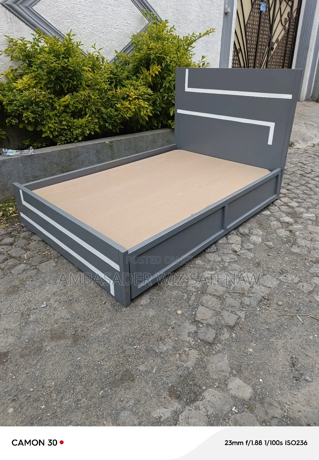 አልጋ 1.20ሳ.ሜ