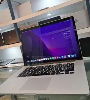 New Laptop Apple MacBook Pro 2015 16GB Intel Core I5 SSD 256GB