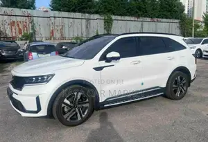Photo - New Kia Sorento X-Line SX Prestige 2024 White