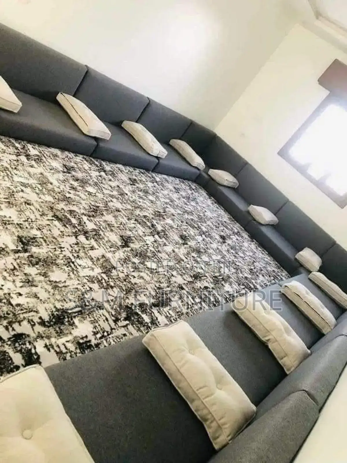 Simple Arabian Majlis Priced Per Square Meter