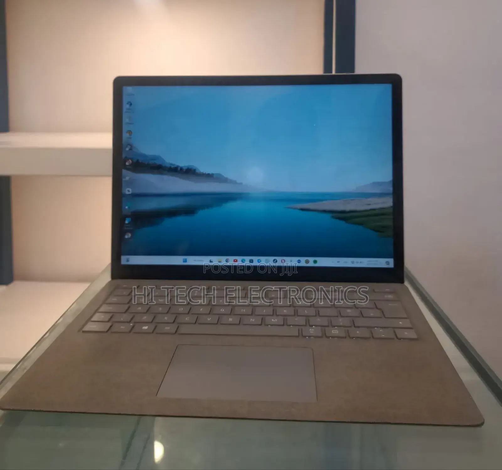 New Laptop Microsoft Surface 16GB Intel Core I7 SSD 512GB