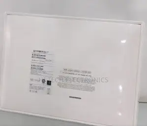 New Laptop Apple MacBook Air 2022 M2 8GB Apple M2 SSD 512GB