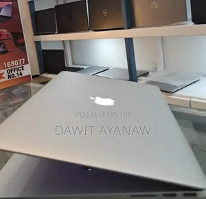 New Laptop Apple MacBook Pro 2015 16GB Intel Core I7 SSD 256GB