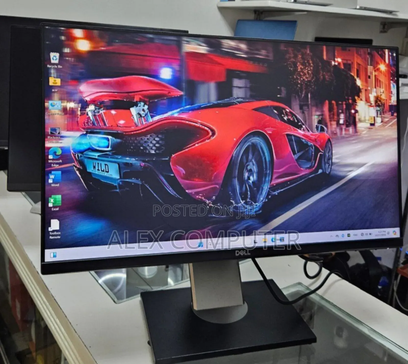 New Arrival Dell 24 Inch MONITOR