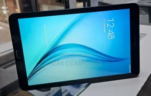 Photo - New Samsung Galaxy Tab E SM-T561 64 GB Black