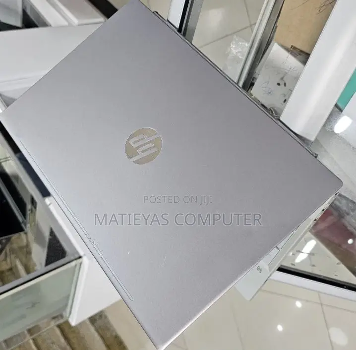 New Laptop HP Pavilion 10 16GB Intel Core I5 SSD 256GB