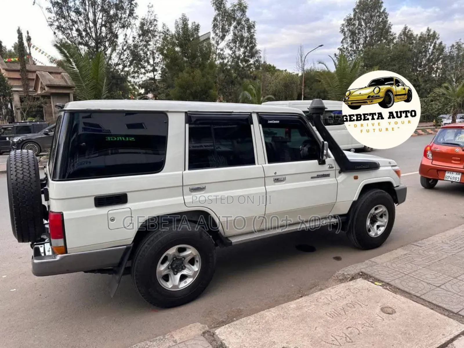 Toyota Land Cruiser 2018 White