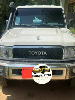 Toyota Land Cruiser 2018 White
