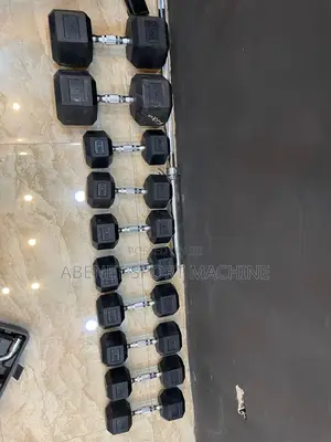 Photo - ዘመናዊ HEXAGONAL Dumbbells