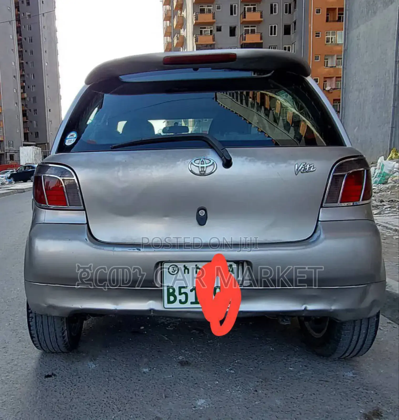 Toyota Vitz 2001 Gray