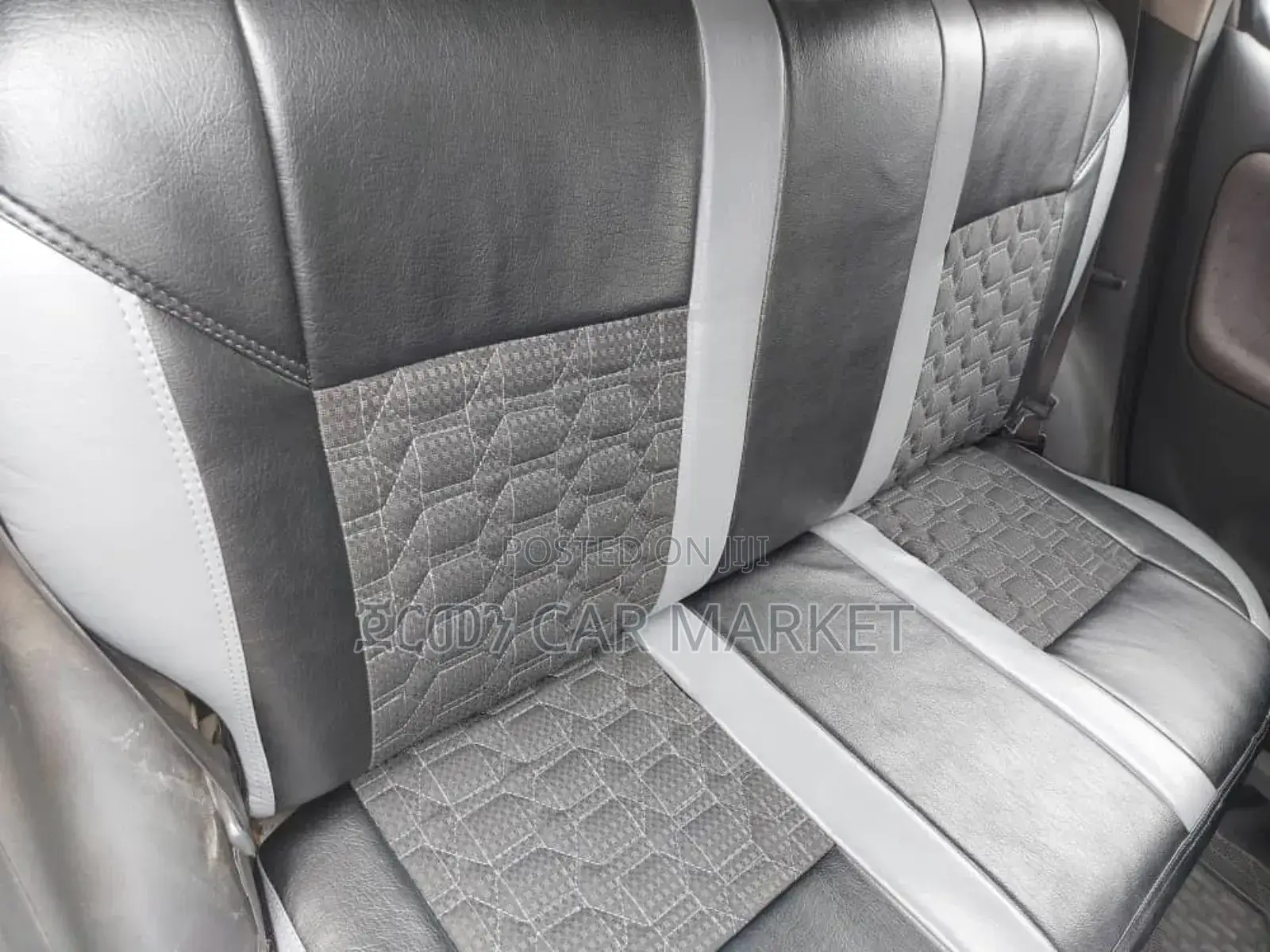 Toyota Vitz 2001 Gray