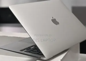 New Laptop Apple MacBook Air 16GB Apple M1 SSD 512GB