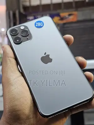 Photo - New Apple iPhone 11 Pro 256 GB Gray