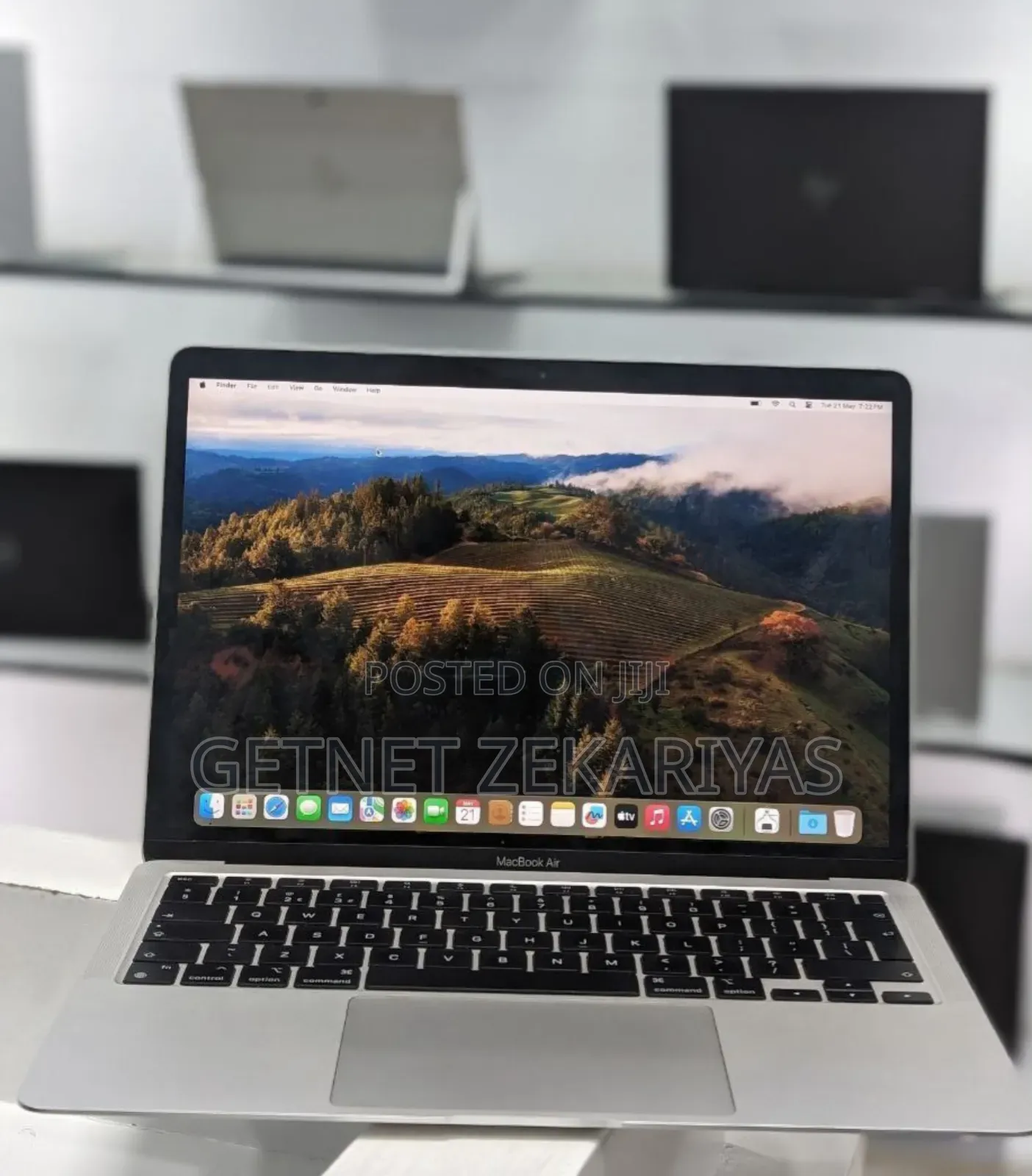 New Laptop Apple MacBook Air 16GB Apple M1 SSD 512GB