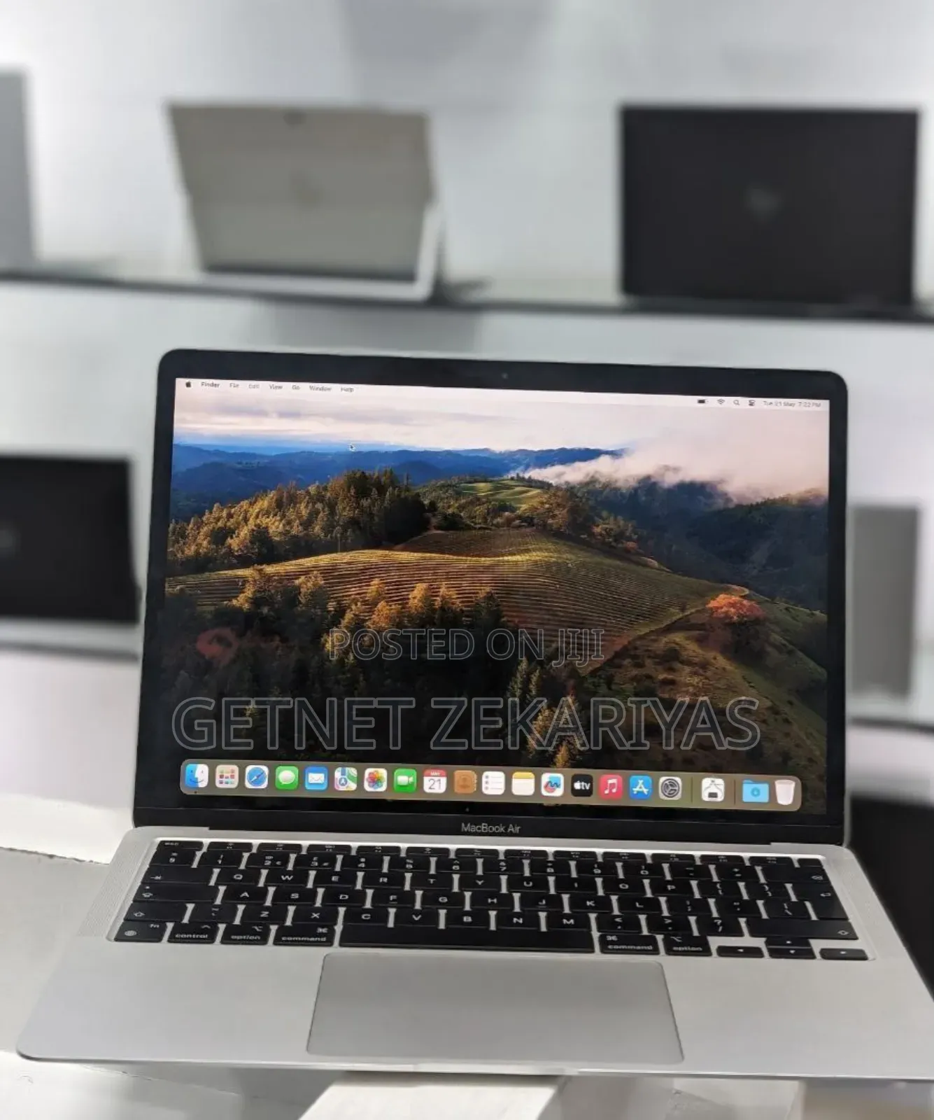 New Laptop Apple MacBook Air 16GB Apple M1 SSD 512GB