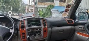 Toyota Land Cruiser 4x4 2004 Blue