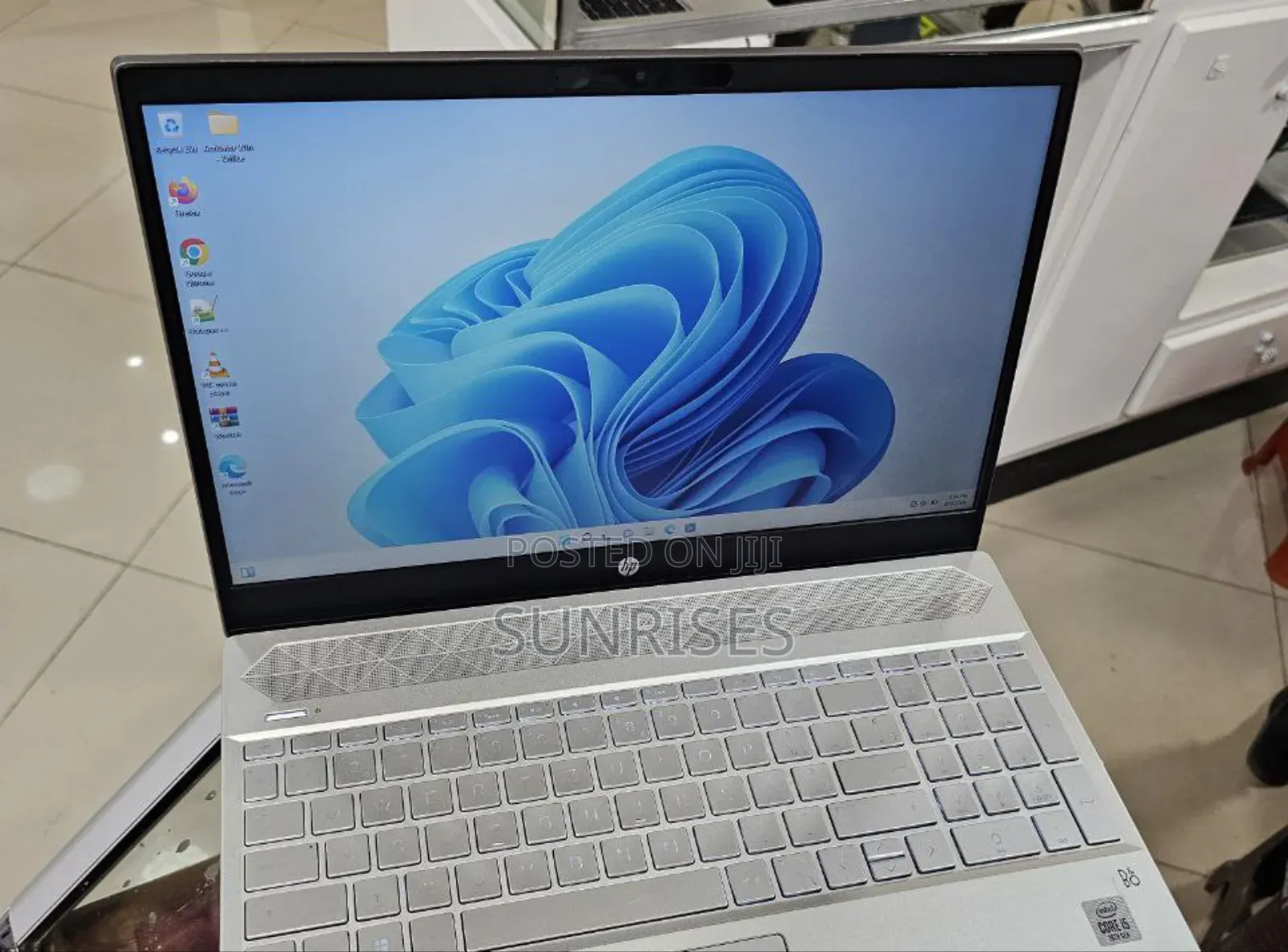 New Laptop HP Pavilion 15 16GB Intel Core I5 SSD 256GB