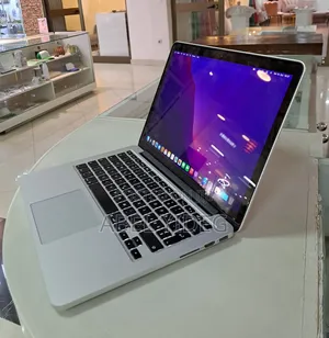 Photo - New Laptop Apple MacBook Pro 2015 8GB Intel Core I5 SSD 256GB