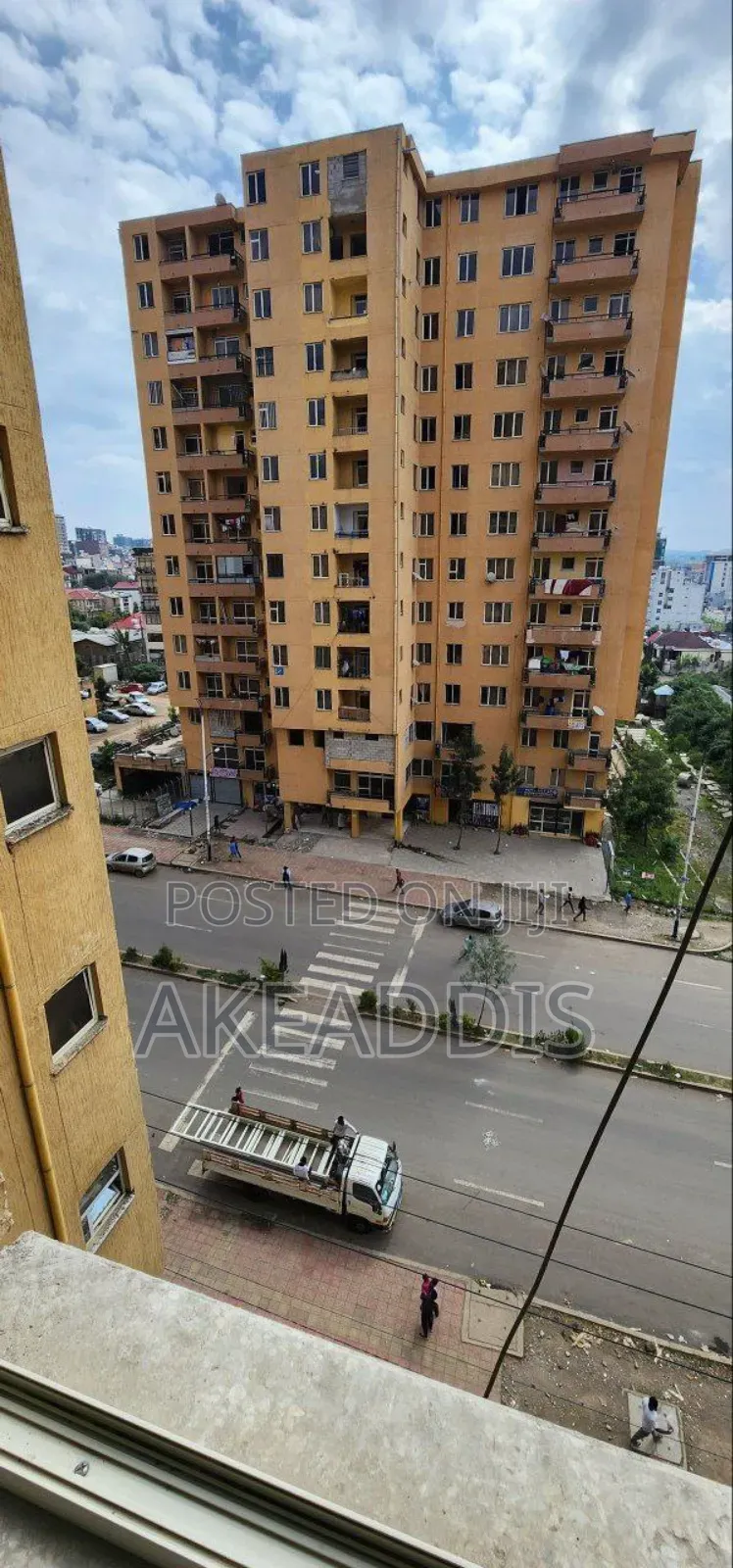 Furnished 3bdrm Condo in Bole Bulbula for sale