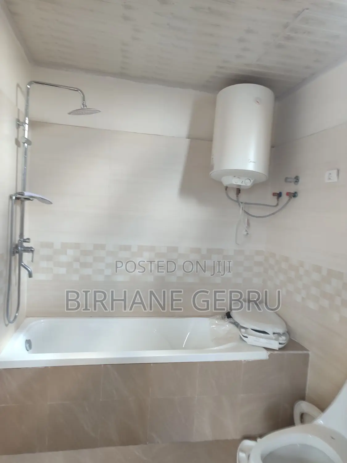 3bdrm Apartment in 3Bedroom Luxuru, Bole for rent