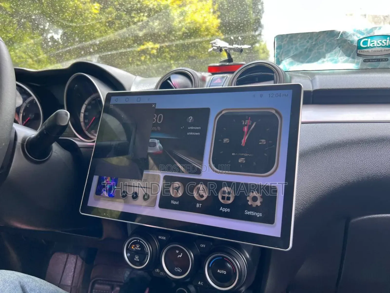 Suzuki Swift 2022 White