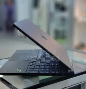 New Laptop HP Victus 15 8GB AMD Ryzen 5 SSD 512GB