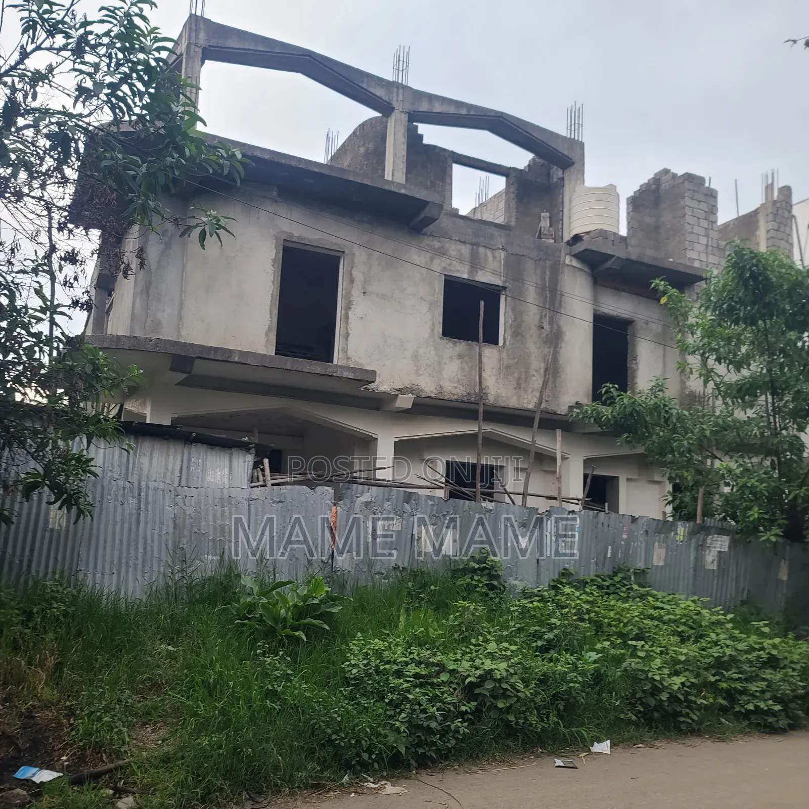 7bdrm House in Addis Abeba, Bole for sale