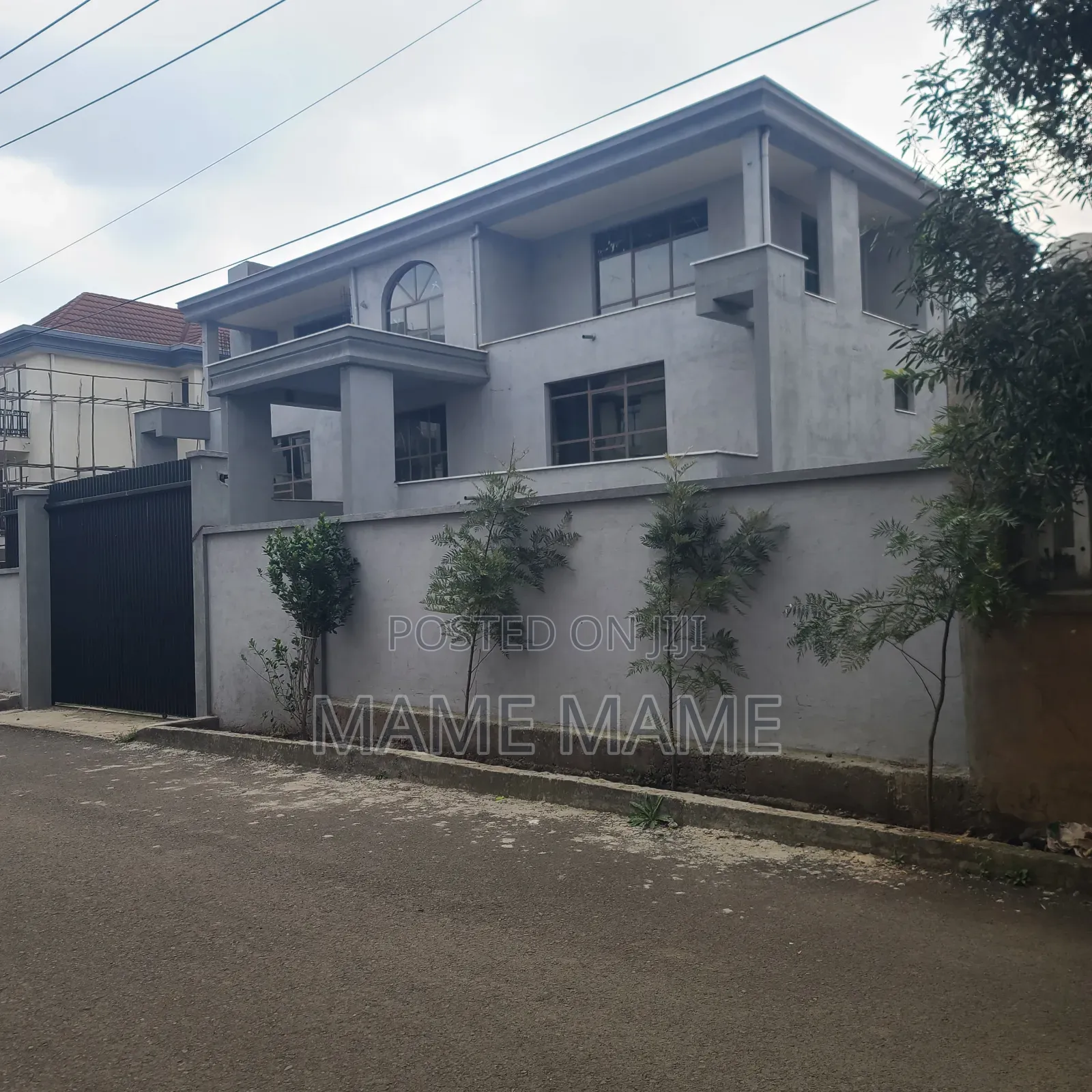 10bdrm House in Addis Abeba, Bole for sale