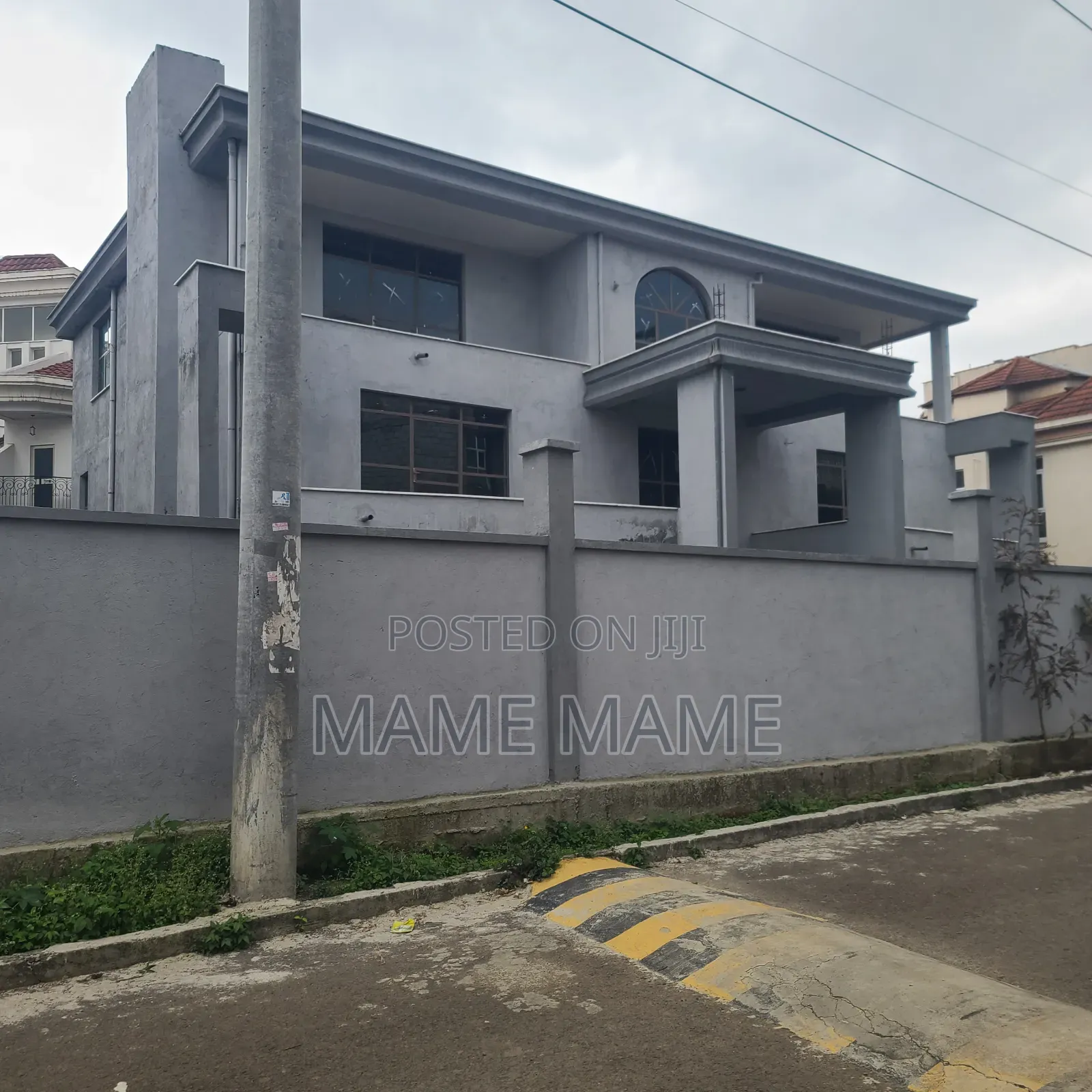 10bdrm House in Addis Abeba, Bole for sale