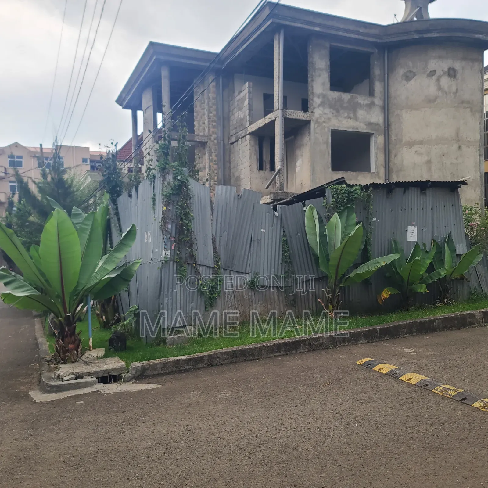 8bdrm House in Addis Abeba, Bole for sale