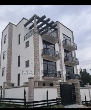 8bdrm House in Addis Abeba, Bole for sale