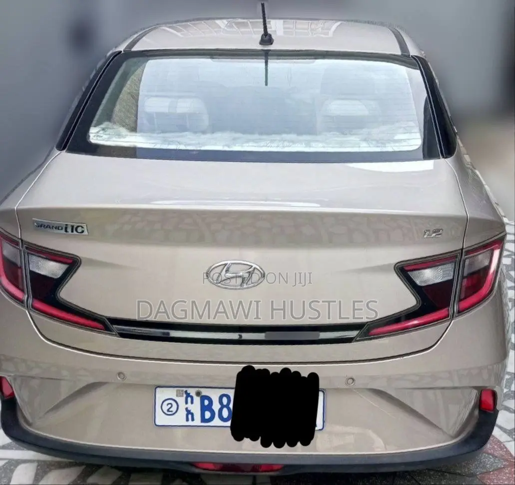 Hyundai I10 2021 Gold