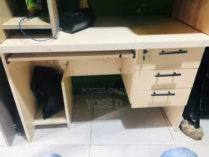 Best New Office Tables