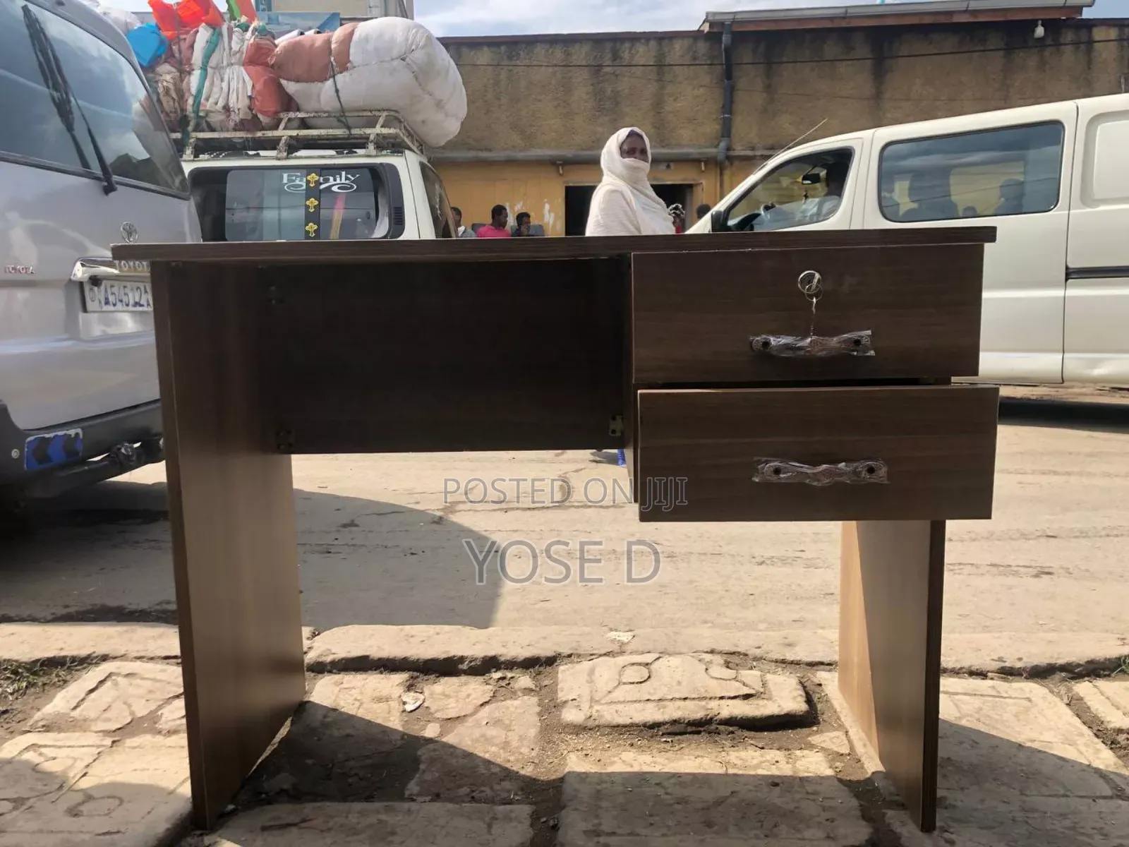 Best 1.20m Office Tables