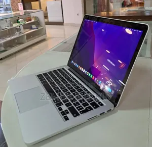 New Laptop Apple MacBook Air 2015 8GB Intel Core I5 SSD 256GB