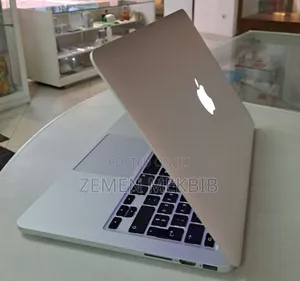 New Laptop Apple MacBook Air 2015 8GB Intel Core I5 SSD 256GB