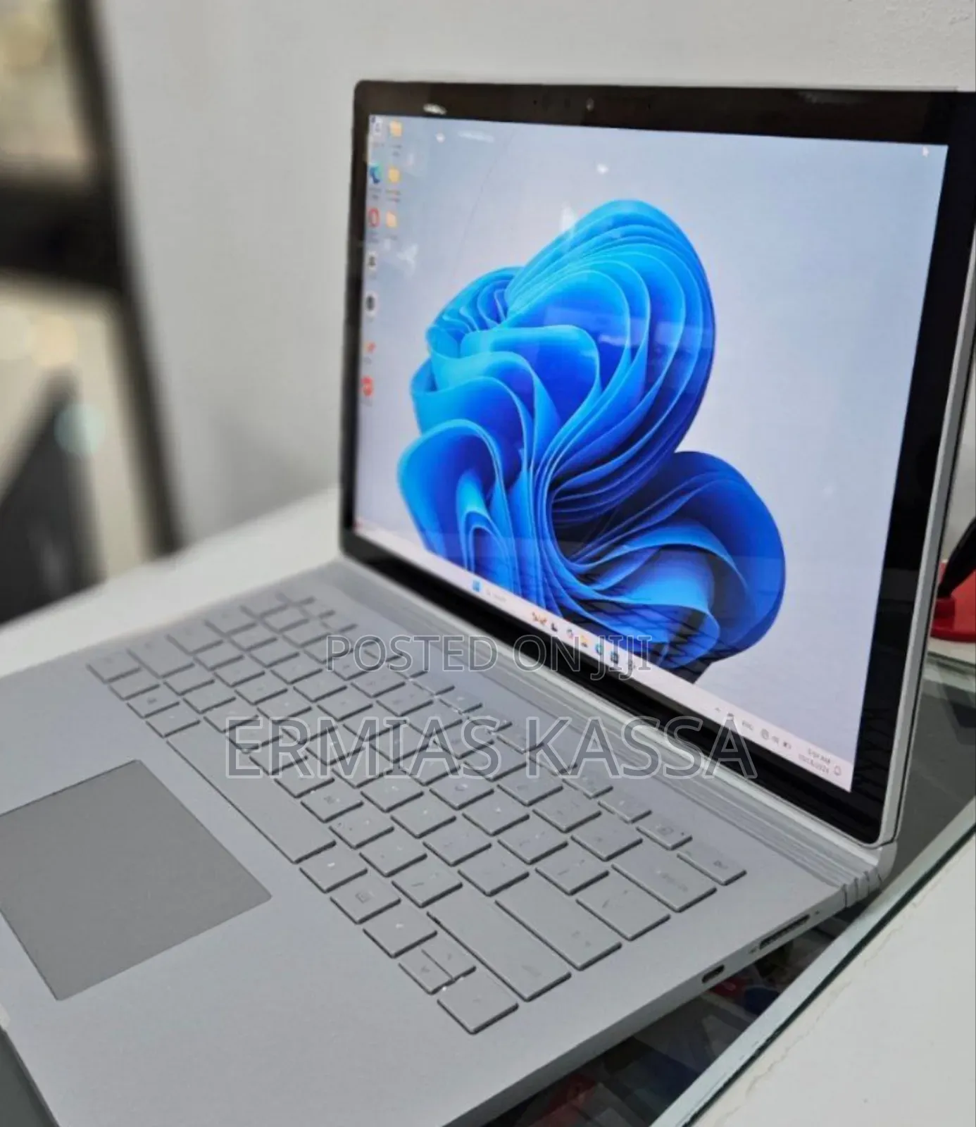 New Laptop Microsoft Surface Book 3 32GB Intel Core I7 SSD 512GB