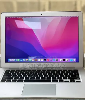 New Laptop Apple MacBook Air 2015 4GB Intel Core I5 SSD 128GB