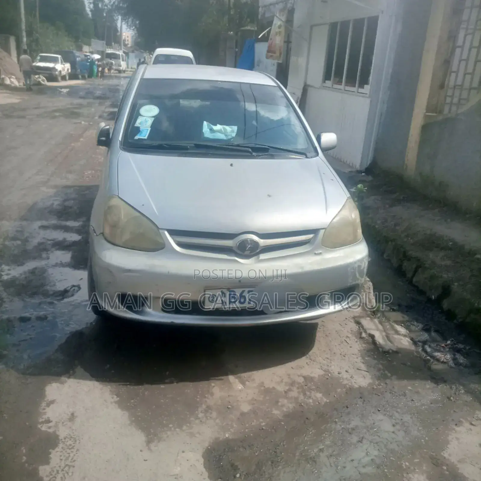 Toyota Platz 2005 Silver