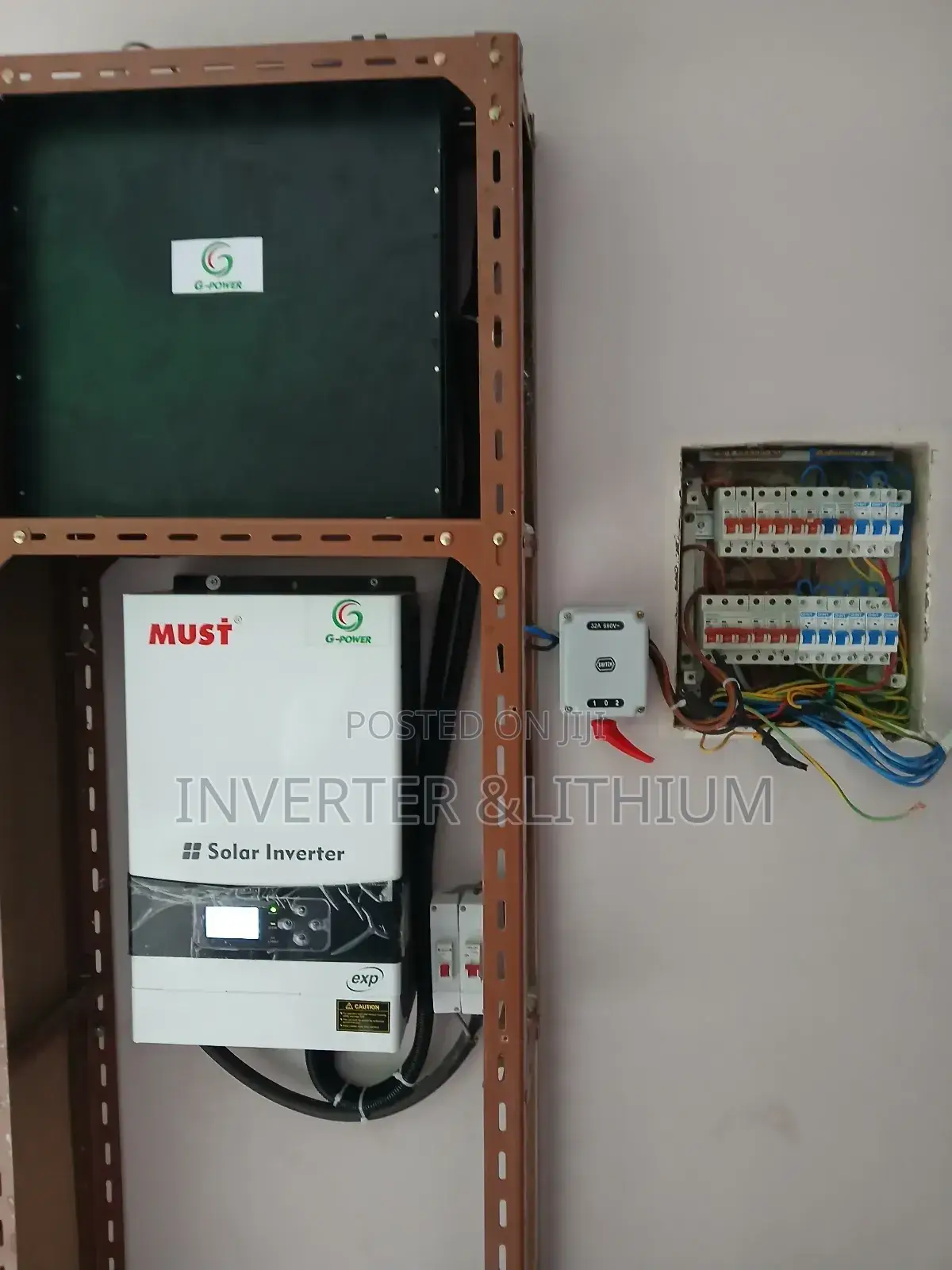 ጀነሬተር (ድምጽ እና ጪስ አልባ መሆናቸዉ ለየት ያደርጋቸዋል)
