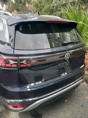 New Volkswagen ID.6 2024 Blue