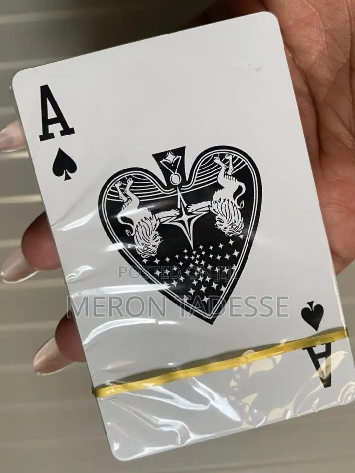 Vegas Angels Plastic Playing Cards ካርታ የሚታጠብ
