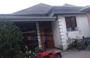 3bdrm Villa in Wosen, Luxury Villa, Yeka for sale