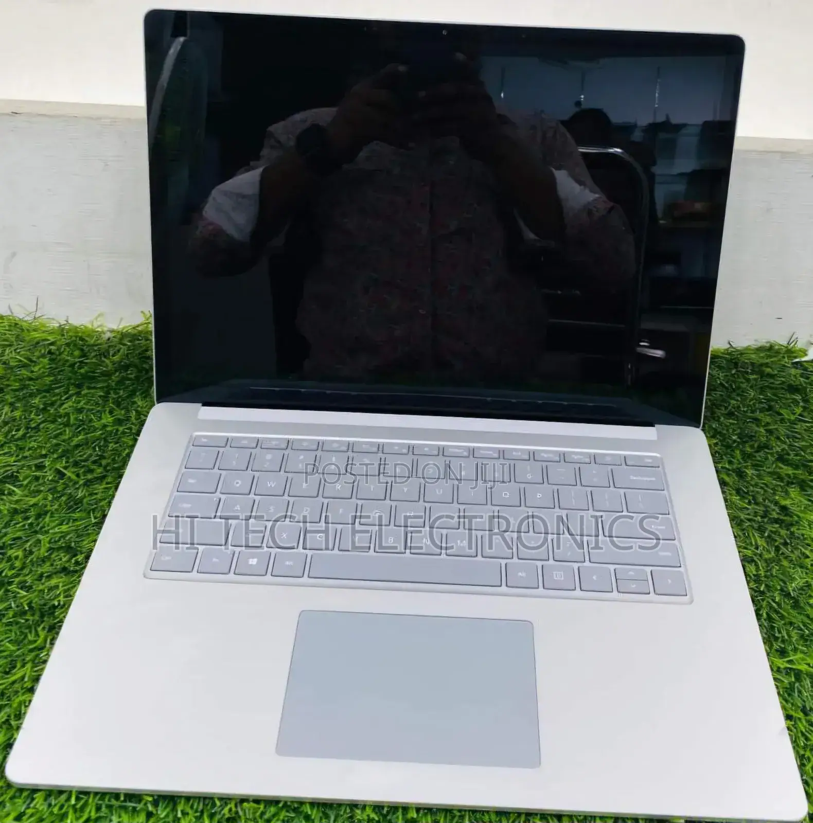 New Laptop Microsoft Surface 16GB Intel Core I7 SSD 256GB