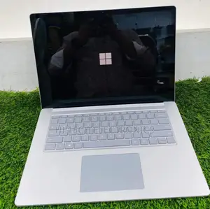 New Laptop Microsoft Surface 16GB Intel Core I7 SSD 256GB
