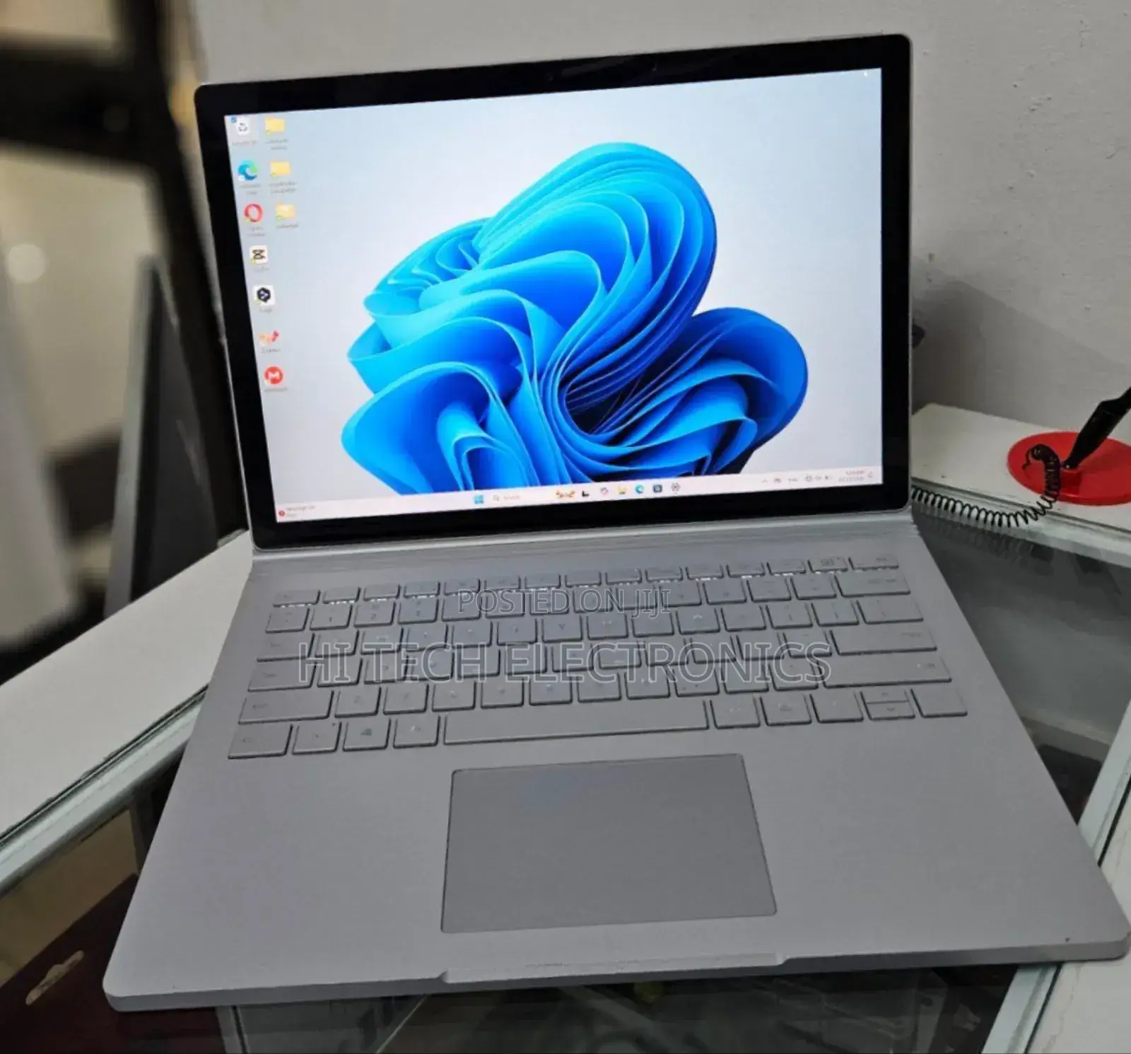 New Laptop Microsoft Surface 3 32GB Intel Core I7 SSD 512GB